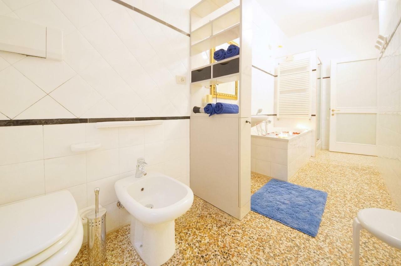 Santa Marina Apartment Rialto Venice Exterior photo