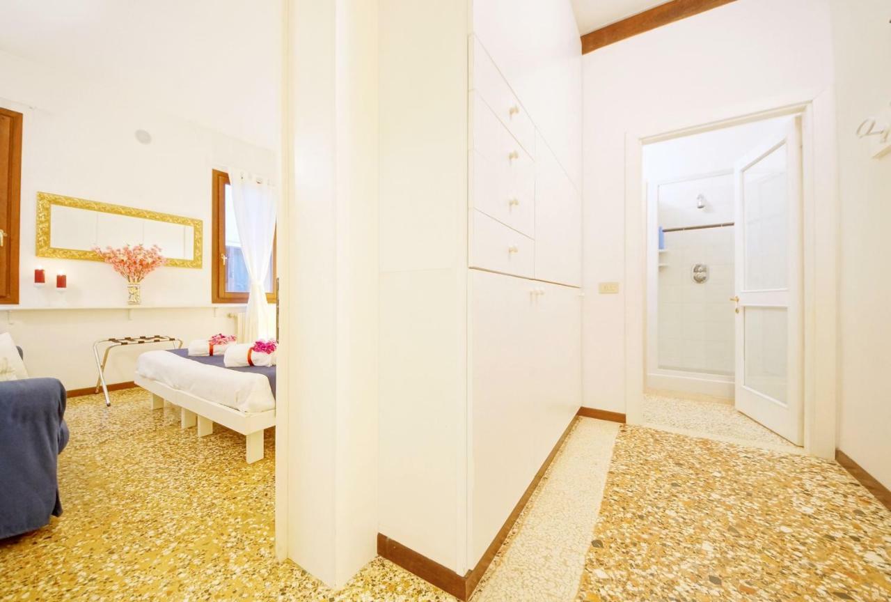 Santa Marina Apartment Rialto Venice Exterior photo